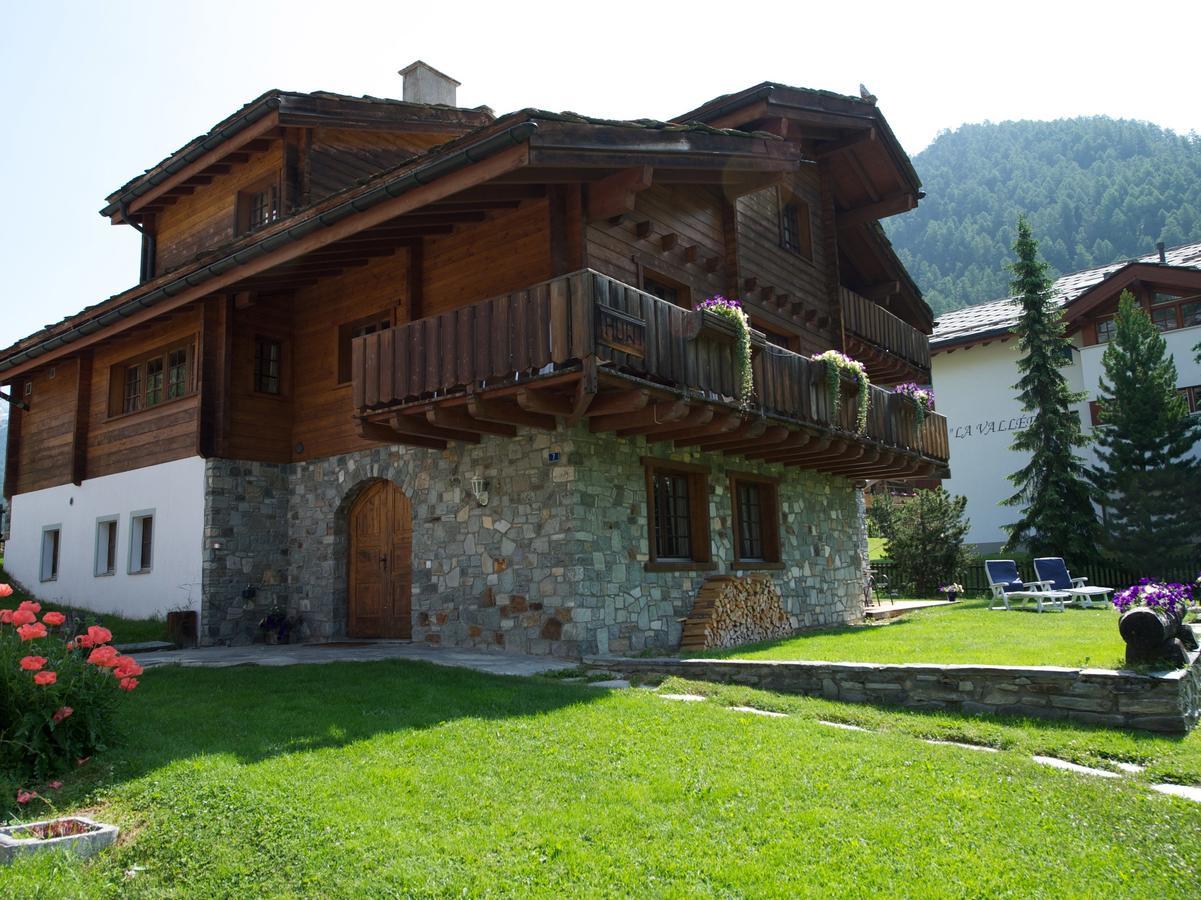 Chalet Huwi Zermatt Villa Exterior photo