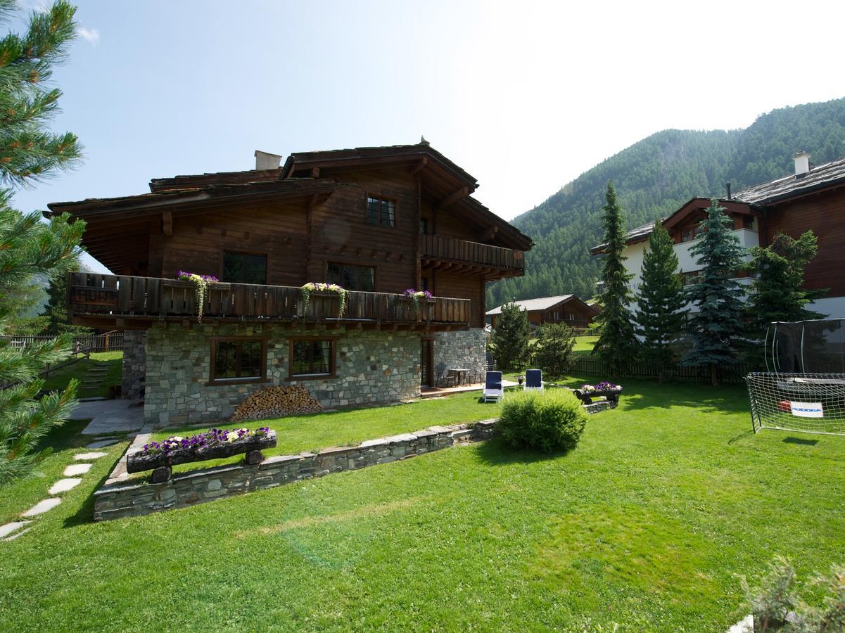 Chalet Huwi Zermatt Villa Exterior photo